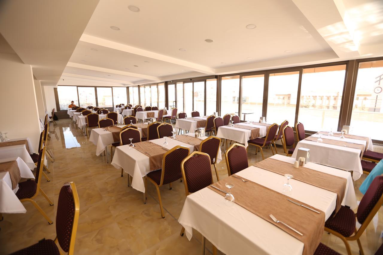Iyaspark Hotel Испарта Екстериор снимка